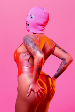 strtmrkt:  Amber Rose Poses as Iconic Feminist Leaders for ‘PAPER’ Where to buy Follow on fancy