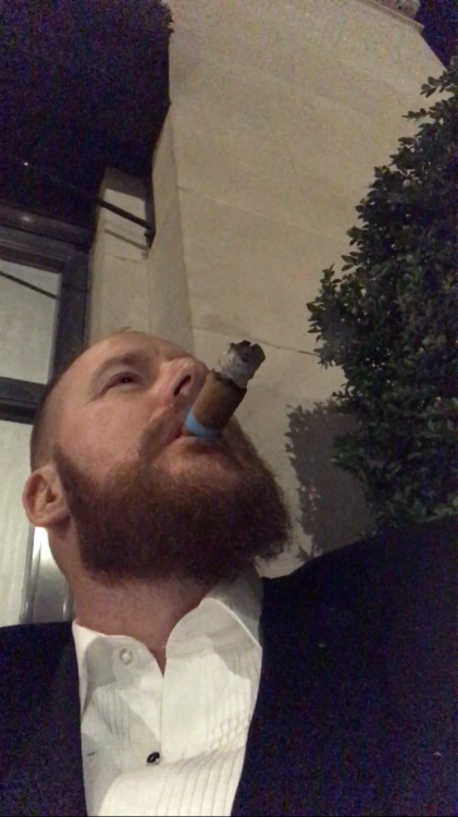 welshcigar: Cigar boss.
