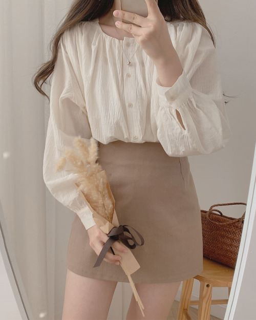 Eli Shirring Blouse