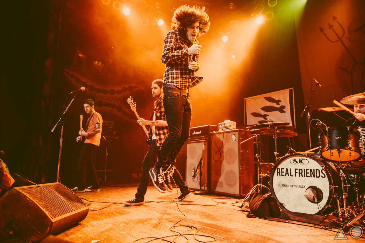 ashleyosborn:  Real Friends | March 12th, 2014 | Chicago, IL Stay Social: Website | Twitter | Facebook