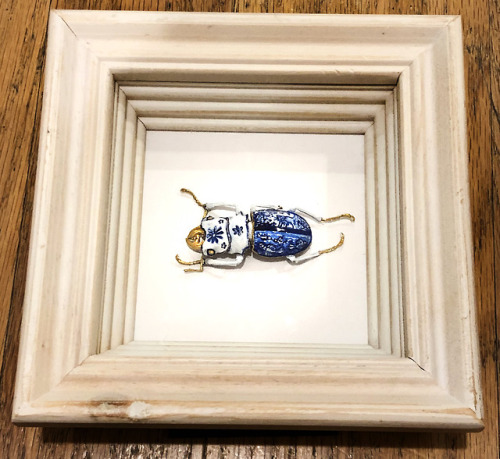 “Decorative China” painting on a stag beetle