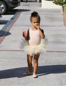 kuwkimye:  North leaving Miss Melodee Studios