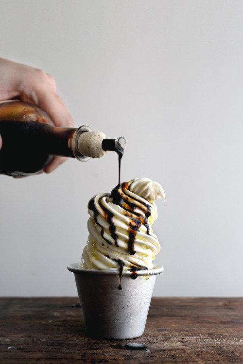 delta-breezes: Mascarpone Soft Serve w/Balsamic Vinegar | Lady & Pups