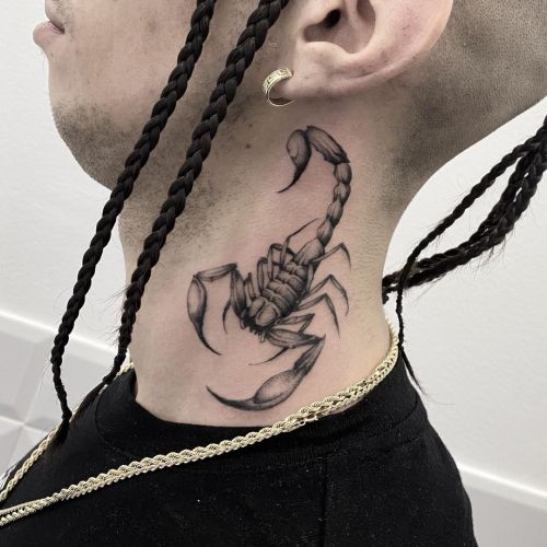 60 Scorpio Tattoos Ideas - The Ultimate Guide | Минималистские татуировки,  Татуировка скорпиона, Тату для парня