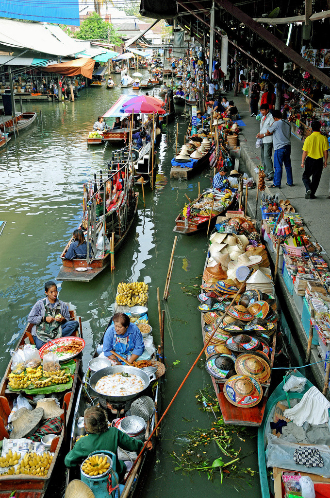 breathtakingdestinations:  Floating Marketing - Bangkok - Thailand (by Dennis Jarvis) 