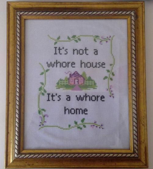 crossstitchworld:an iconic piece by excusjime