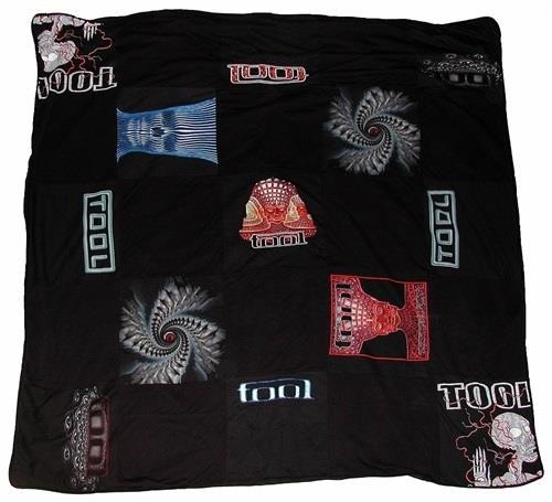 Porn Pics TOOL BLANKET MADE OF T-SHIRTS