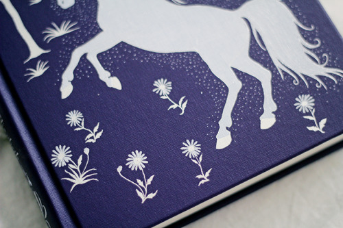 paperbackcastles: This book is beyond beautiful. What a tiny masterpiece. (The Little White Horse by