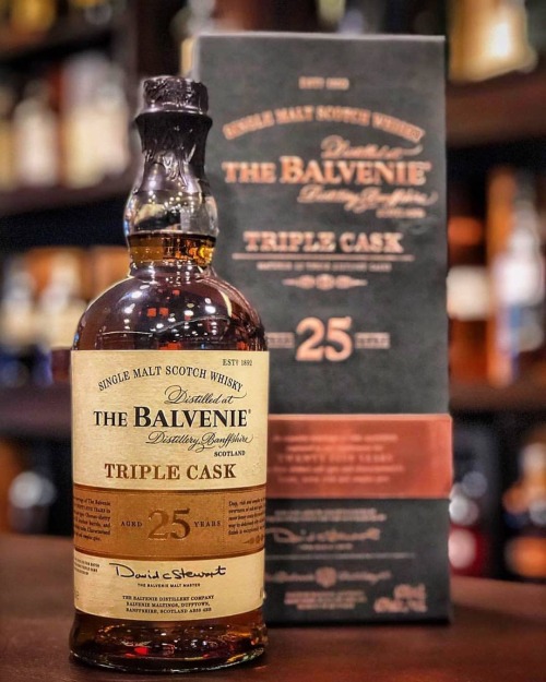 #Balvenie #SingleMaltMonday @valuzio Like , Repost , Tag &amp; Follow Us : #Cigar #Cigars #Botl #S