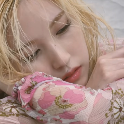 Yes, I Am Mina