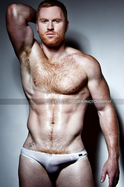 kevindhooverphotography:  Seth  Red looks good on him