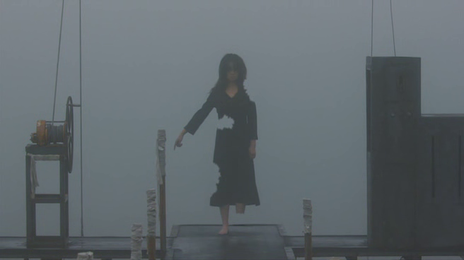 japanesepearldivers:  LOFT (Kiyoshi Kurosawa, 2005)  