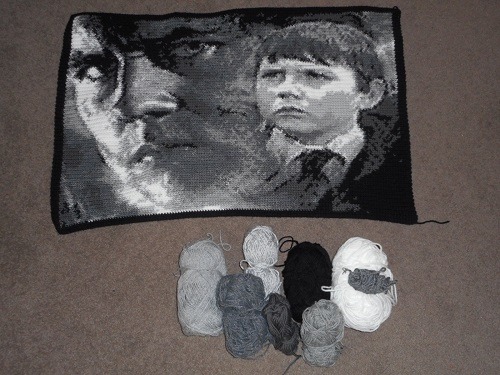 Got my Gryffindor pride on :D Neville Longbottom crochet portrait15,232 stitches. 8 shadesFree patte