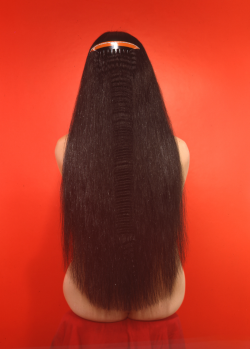 mpdrolet:Long black hair, 1983 Evelyn Krull