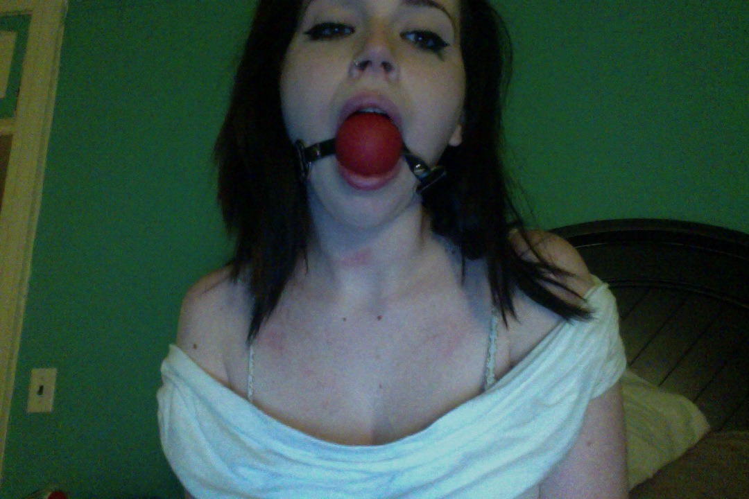 follaine:  Tis the season to buy a ball gag. 