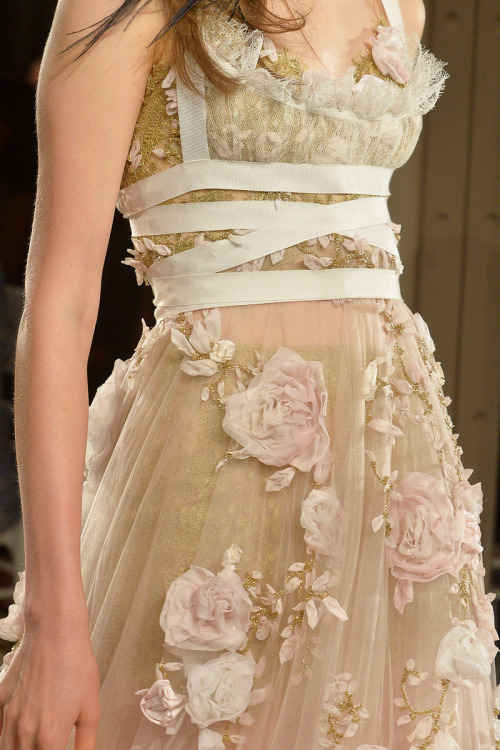 aclockworkpink:Marchesa S/S 2014, New York Fashion Week