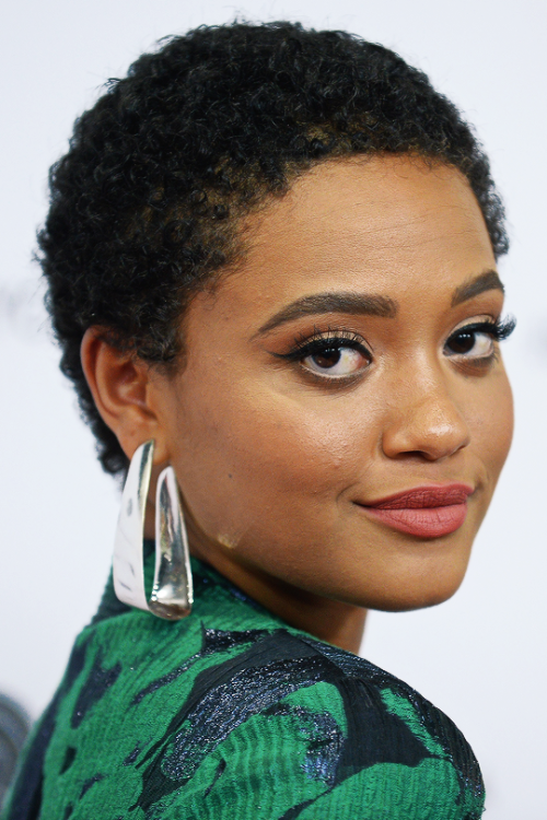 Kiersey Clemons attends the Beautycon Festival LA 2018 (Day 2) at the Los Angeles Convention Center 