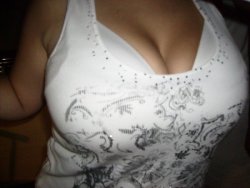 huge tits in tops love them,mmmmm.