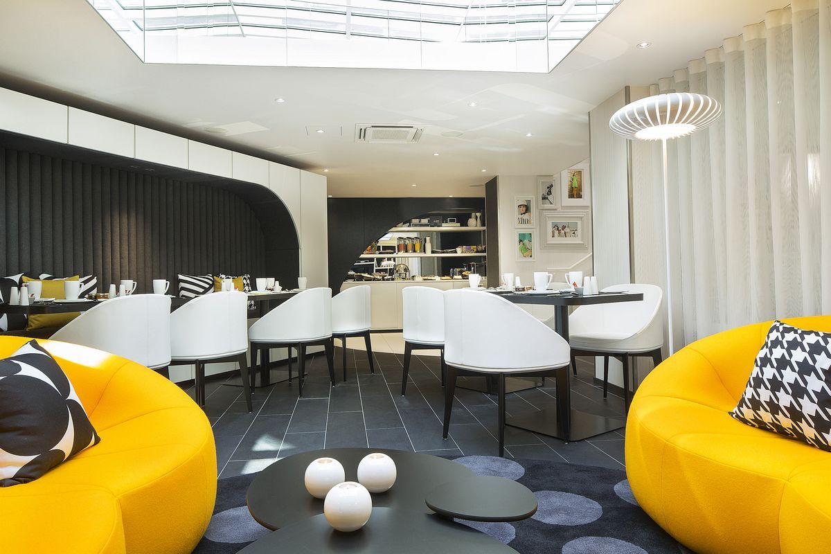 luxuryaccommodations:  Hotel Ekta - Paris, FranceEnvisioned by interior designers