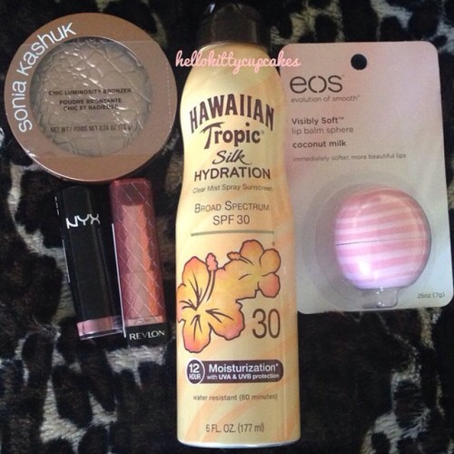 JUST A FEW GIRLY THINGS #eos #lipstuff #lipbalm #sunscreen #summer #makeup #beauty #pink #kawaii #so