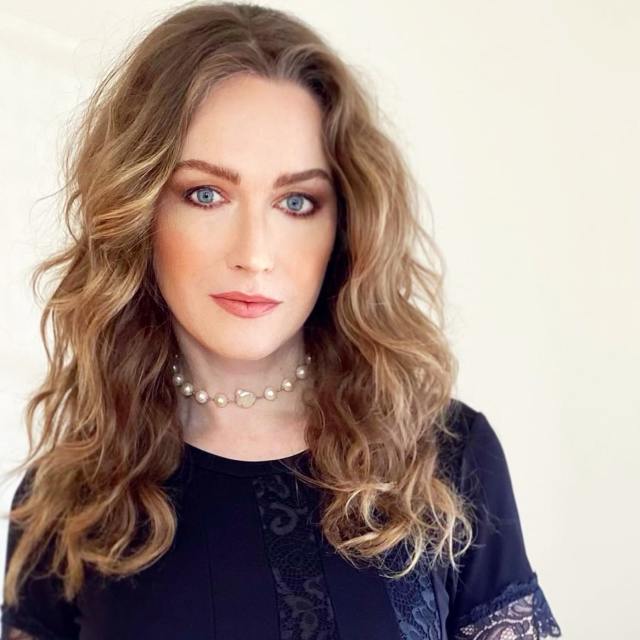 Jamie Clayton
[msjamieclayton]