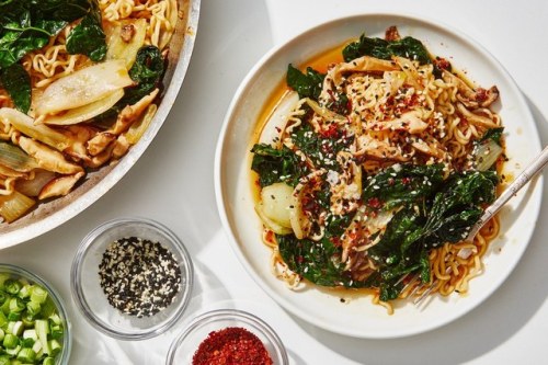 Garage Ramen NoodlesServings: 4STUFF1 bunch Tuscan kale, de-stemmed and torn into2 medium-sized yell