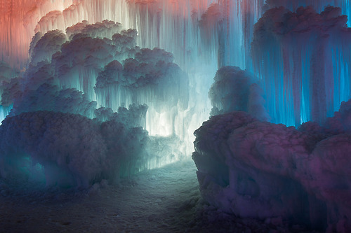 leslieseuffert:   Ben Kuhns (USA) - Ice Castles in Midway, Utah 