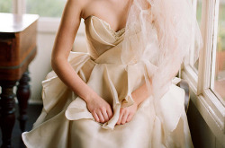 sohoney:  Belinda- Satin Faced Silk Organza and Silk Shantung Wedding Gown from Leanne Marshall’s Shop ‘Leanimal’ via etsy 