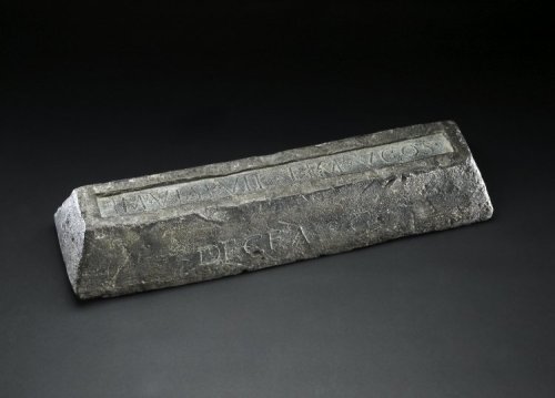 ancientpeoples: Lead Ingot AD 76 Romano British Made in Wales, found in Staffordshire (Source: The B