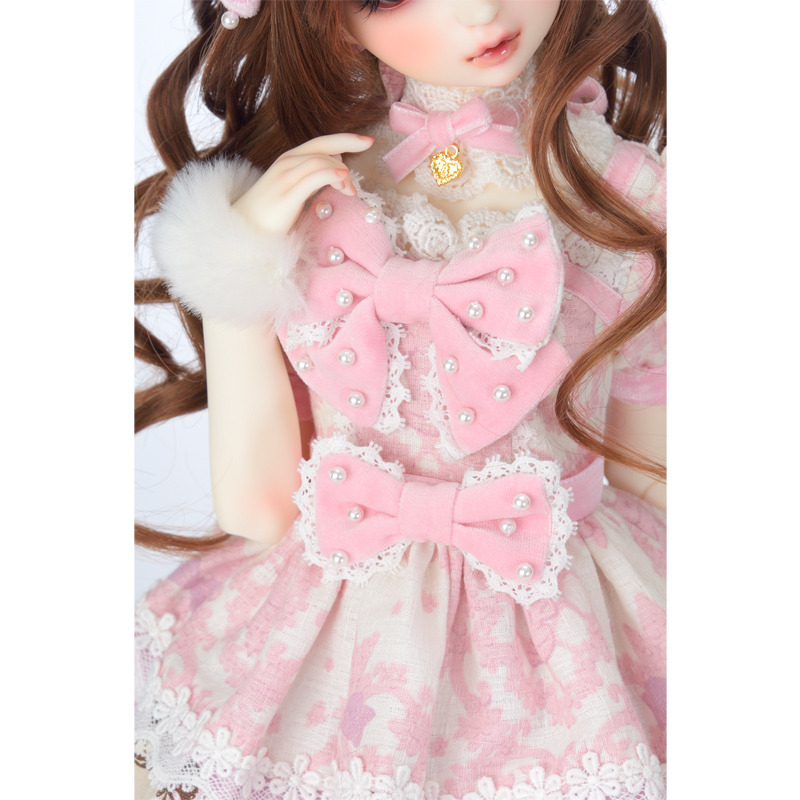 lovemilktea:  BABY the Stars Shine Bright x Volks x Disney collaboration doll! Super