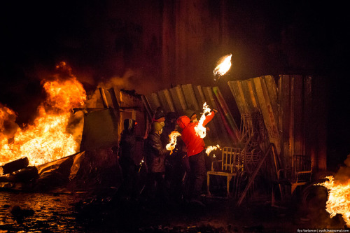 lmvgn:  sandandglass:  Revolution in Kiev, Ukraine  wow  Kiev burns.  Meanwhile, same time, all the freaking news talked about was Justin Bieber.