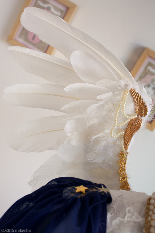 nokecha:  Crystal Dream Carnival Pegasus OutfitWhen I heard that Angelic Pretty was going to be at the Hellocon Teaparty 2015 I started planning this outfit. The theme of the teaparty was Fairytale Theatre so I decided to go with the pegasus theme as