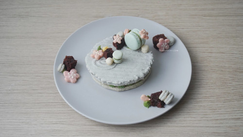 foodffs:  Japanese Zen Garden Macarons Recipe