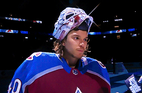 The Star Of The Game Isles @ Avs 221219