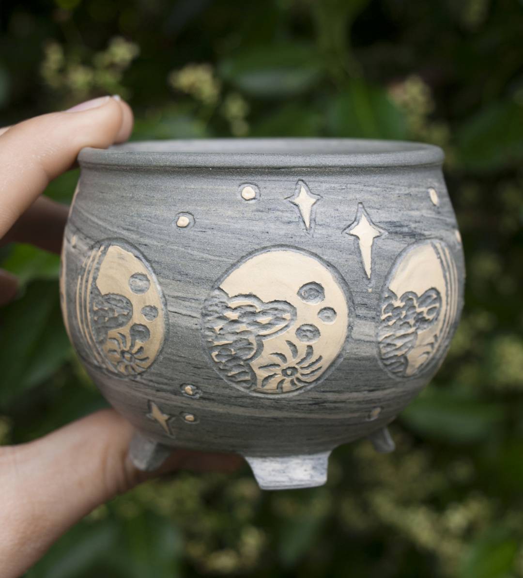 momofawitch:  sosuperawesome: Ceramics by HandToEarthCeramics on Etsy Browse more