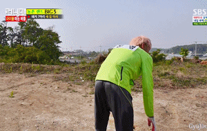 gyujin:  Jinyoung vs. piggies 