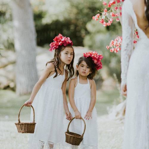 Flower girls looking adorable with flowers in their hair. . . @joshuamikhaiel ・・・ “Oh no I thi