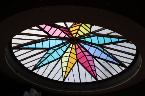 ikimono-clips: Ceiling stained glass window at Jam Factory, South Yarra by Philip Mallis