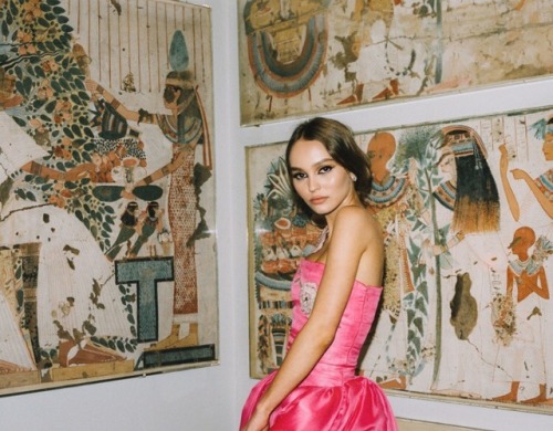 lilyrrosedepp: Lily Rose at the Met Gala, for Vogue