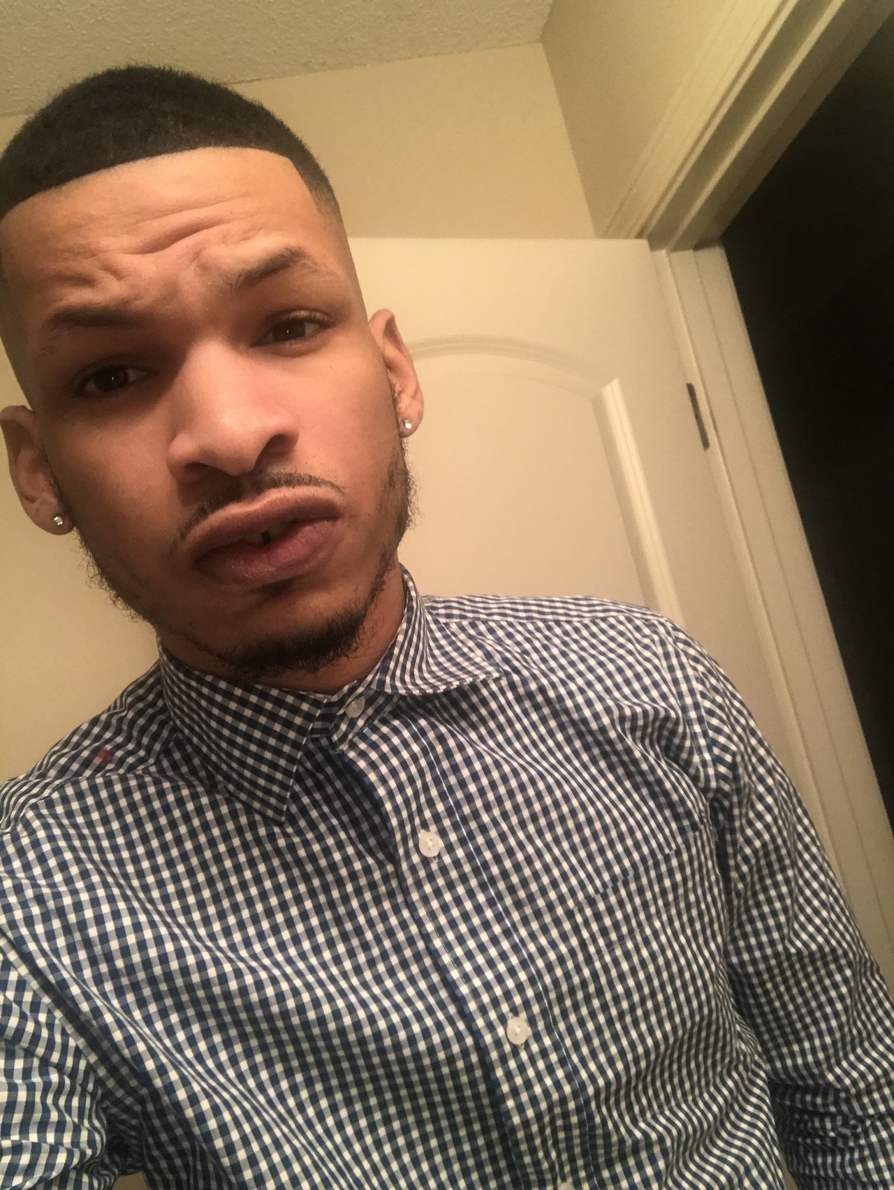 yellafreakxxx:  Kisses