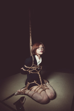 evilthell:  My rope and photo, more at http://evilthell.com