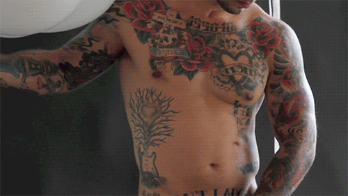 queennubian:  pinkfetishmss:  queennubian:  estrella-fuego:  mikestand:  Dirty Dudes: Alex Minsky Marine Lance Cpl. Alex Minsky is an Afghan war veteran who lost his leg after his truck rolled over an IED (improvised explosive device). Photographer Tom