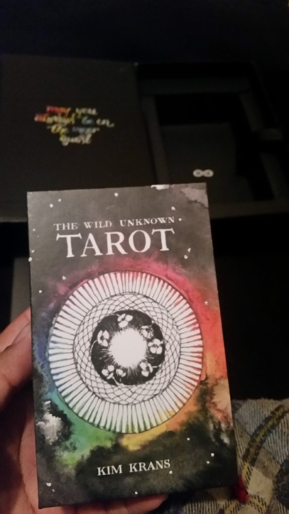 meridianbarony:High pitched squealingLOOK WHAT I GOOOOOOT