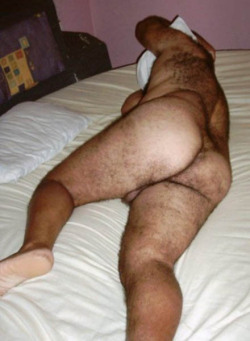 badnastybears:  Don’t take pics, pleez