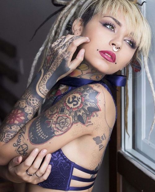 tattedbeautues:    Fishball Suicide (Felisja porn pictures