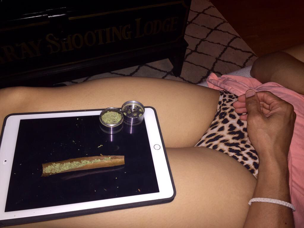 thatsgoodweed:  Perfect way to end a good nightSubmitted by West'End Ben