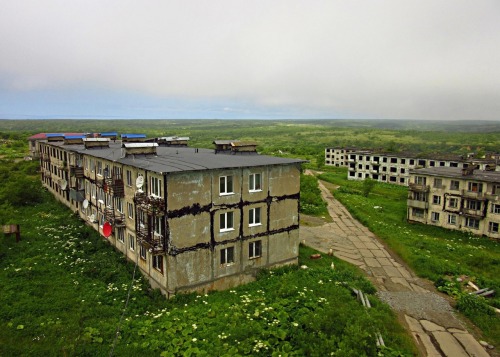 pripyat-nn: Этот городок на курильском острове Итуруп серьёзно пострадал от землетрясения ещё в 90-е