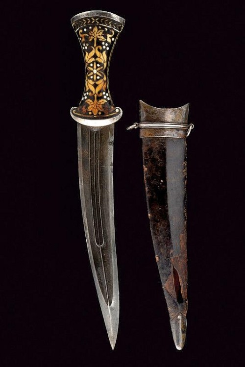 peashooter85: Ornate Turkish dagger, 18th century.