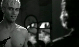 queen-screen:  itsalekz: loo-nuh-tik: Black Angel   Gabriel Garko    ♛ QUEEN⚣SCREEN