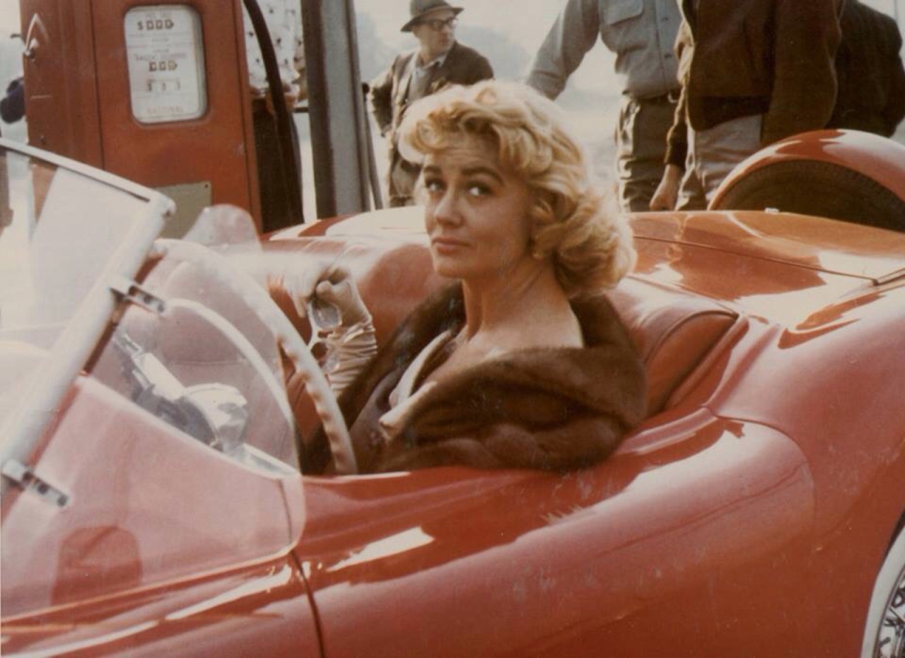 hotrodzandpinups:  Hollywood’s love affair with cars part five